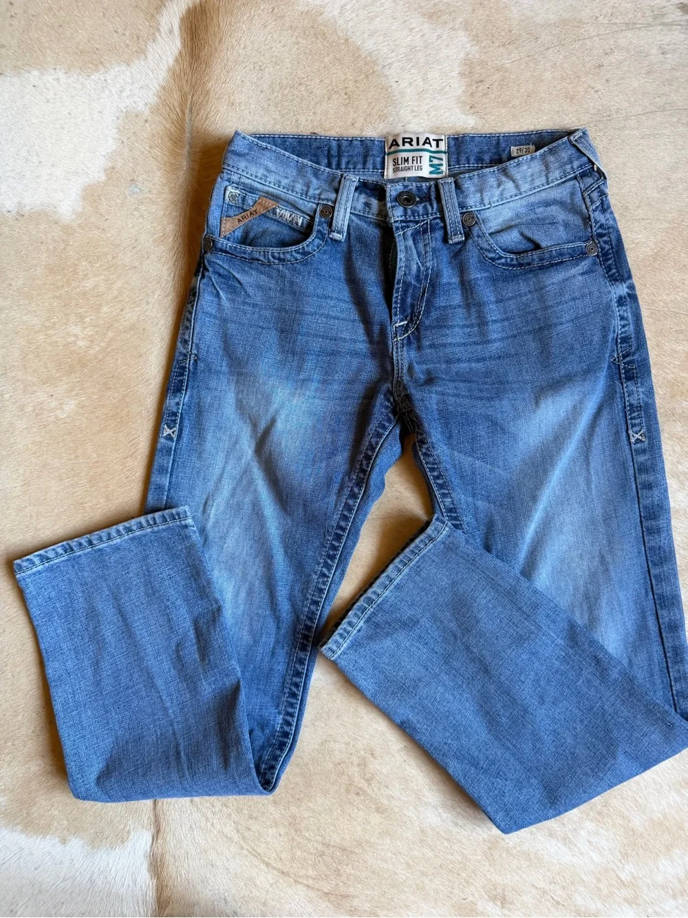 Ariat Slim fit straight leg M7 jeans 29 x 30- men’s